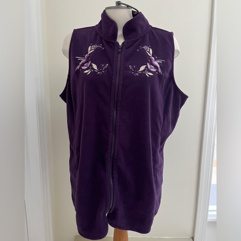 Time Square fleece vest with embroidery size 1X